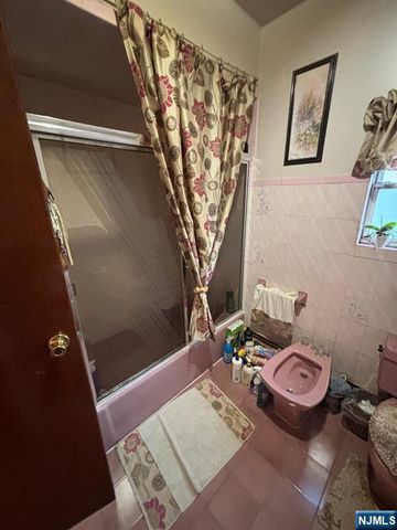 401 Cortlandt Street, Belleville, NJ 07109