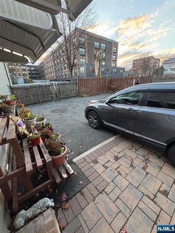 401 Cortlandt Street, Belleville, NJ 07109