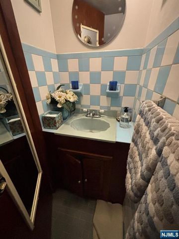 401 Cortlandt Street, Belleville, NJ 07109