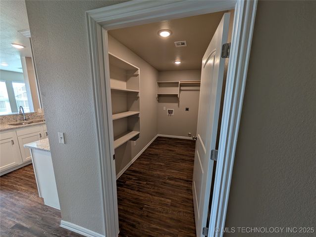 3332 Little John, Durant, OK 74701