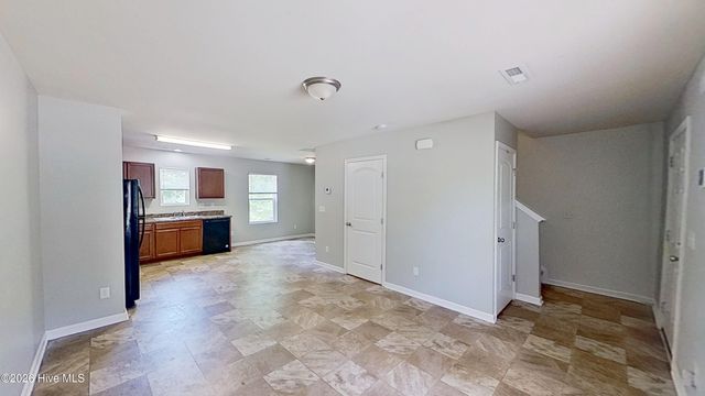 812 S 5th Avenue, Wilmington, NC 28401