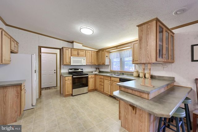 110 HOMESTEAD DR, Stevens, PA 17578