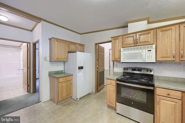 110 HOMESTEAD DR, Stevens, PA 17578