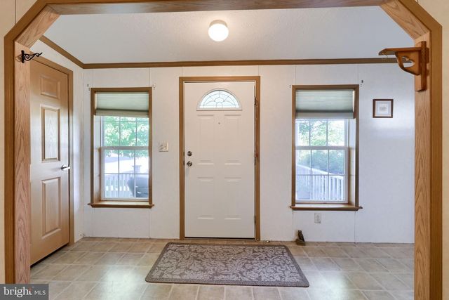 110 HOMESTEAD DR, Stevens, PA 17578