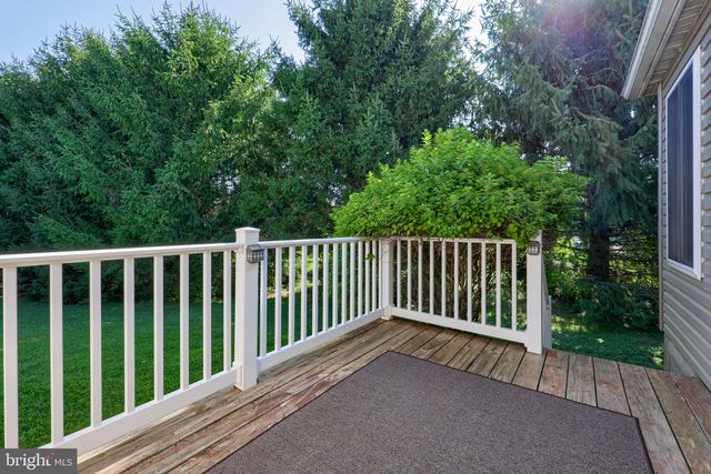 110 HOMESTEAD DR, Stevens, PA 17578
