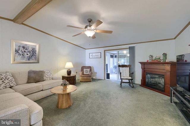 110 HOMESTEAD DR, Stevens, PA 17578