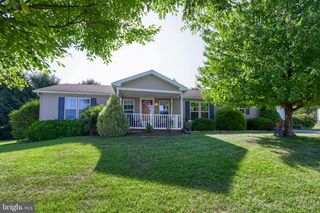 110 HOMESTEAD DR, Stevens, PA 17578