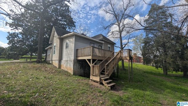 1225 4TH PLACE N, Birmingham, AL 35204