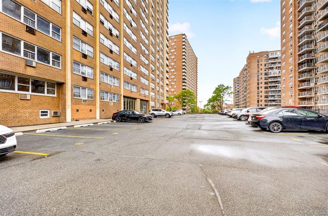 4370 Kissena Boulevard Ste L, Flushing, NY 11355