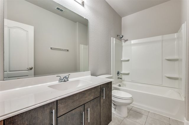 1240 Morning Ridge Trail, Aubrey, TX 76227