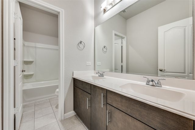 1240 Morning Ridge Trail, Aubrey, TX 76227