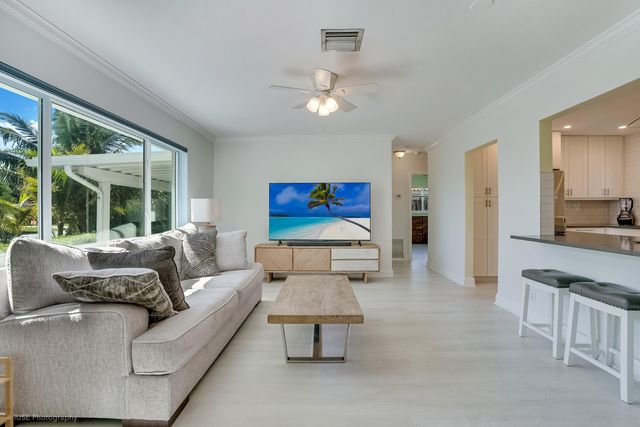 5541 NE 19th Avenue, Fort Lauderdale, FL 33308