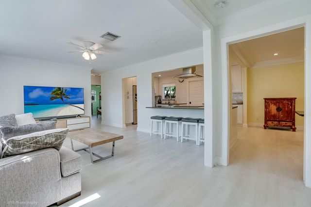 5541 NE 19th Avenue, Fort Lauderdale, FL 33308