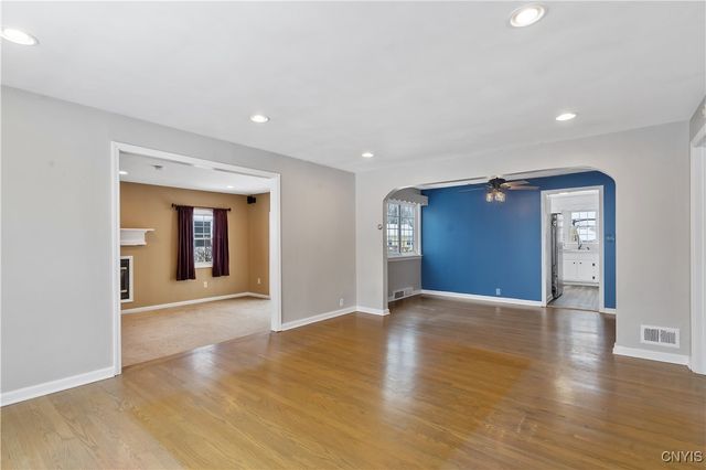 128 Traister Drive, Salina, NY 13088