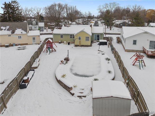 128 Traister Drive, Salina, NY 13088