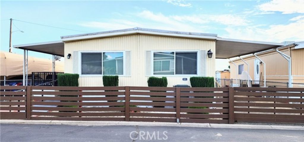 3825 Crestmore Road 321, Riverside, CA 92509