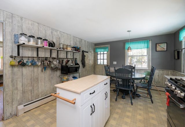 24 Sanborn Drive, Nashua, NH 03063