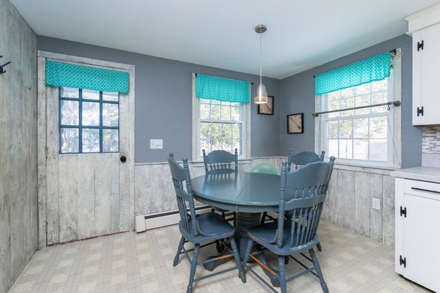 24 Sanborn Drive, Nashua, NH 03063