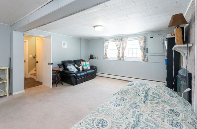 24 Sanborn Drive, Nashua, NH 03063