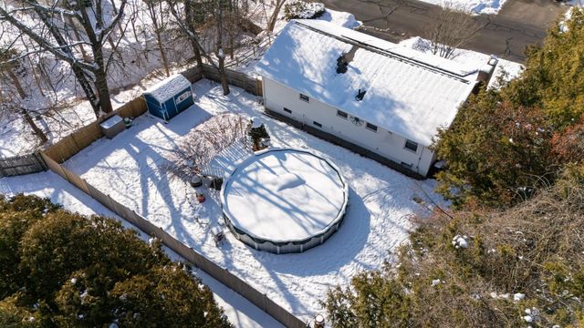 24 Sanborn Drive, Nashua, NH 03063