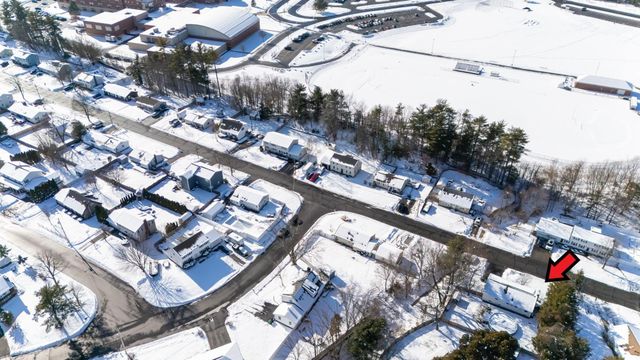 24 Sanborn Drive, Nashua, NH 03063