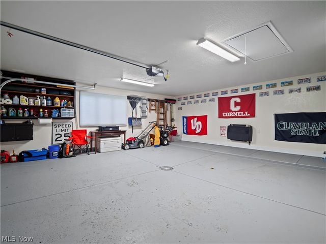 13730 Arrowhead Trail, Middleburg Heights, OH 44130