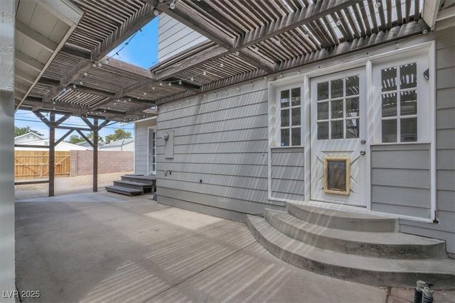 624 Avenue H, Boulder City, NV 89005