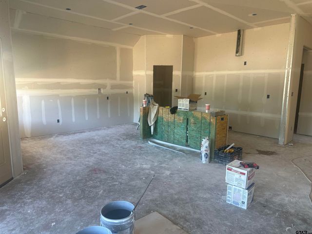 7908 Greenhill Drive, Tyler, TX 75703