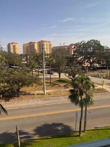 700 BEACH DRIVE NE 401, St Petersburg, FL 33701