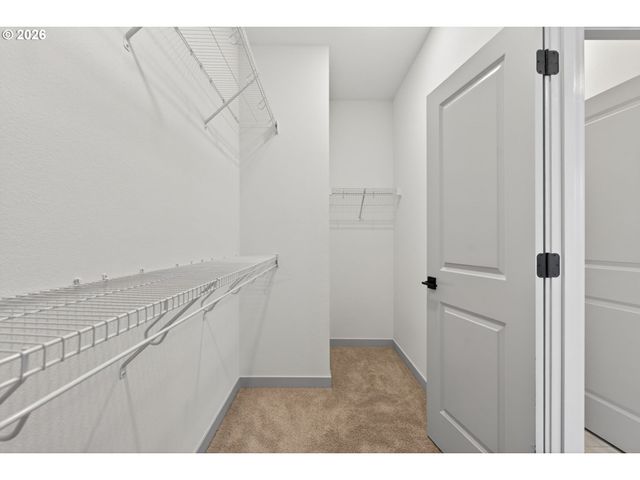 1402 W 19TH Cir, La Center, WA 98629