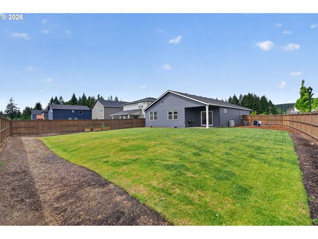 1402 W 19TH Cir, La Center, WA 98629