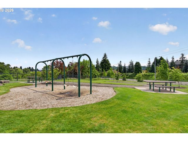 1402 W 19TH Cir, La Center, WA 98629
