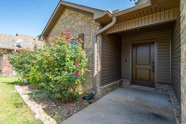 139 Eel Place, Hot Springs, AR 71913