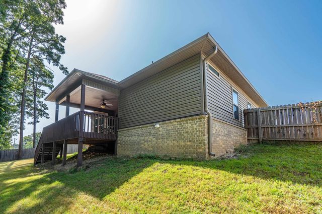 139 Eel Place, Hot Springs, AR 71913