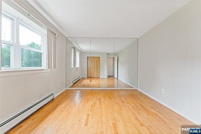 25 River Road 27, Nutley, NJ 07110