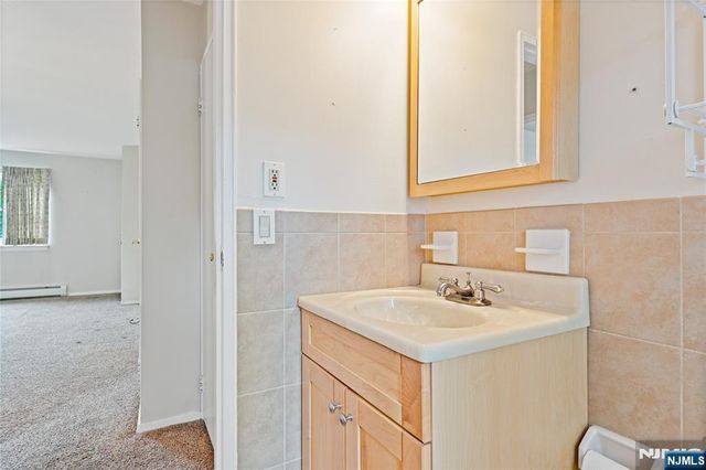 25 River Road 27, Nutley, NJ 07110