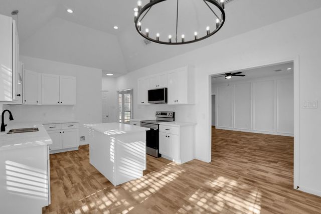 12411 Exbury Court, Tomball, TX 77377