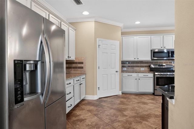 16302 BAYBERRY VIEW DRIVE, Lithia, FL 33547