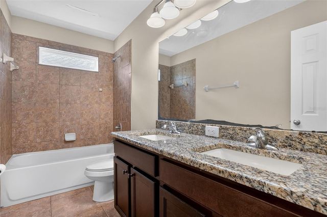 16302 BAYBERRY VIEW DRIVE, Lithia, FL 33547