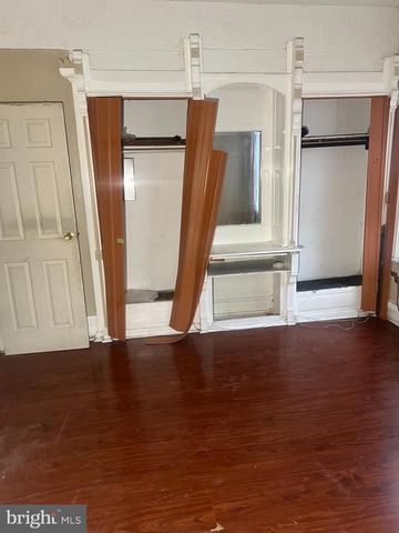 2261 N 19TH ST, Philadelphia, PA 19132