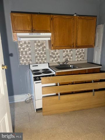2261 N 19TH ST, Philadelphia, PA 19132