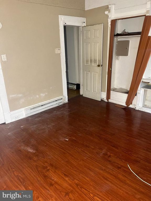 Image 10 of property listing at 2261 N 19TH ST, Philadelphia, PA 19132