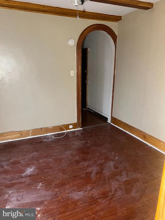 Image 13 of property listing at 2261 N 19TH ST, Philadelphia, PA 19132
