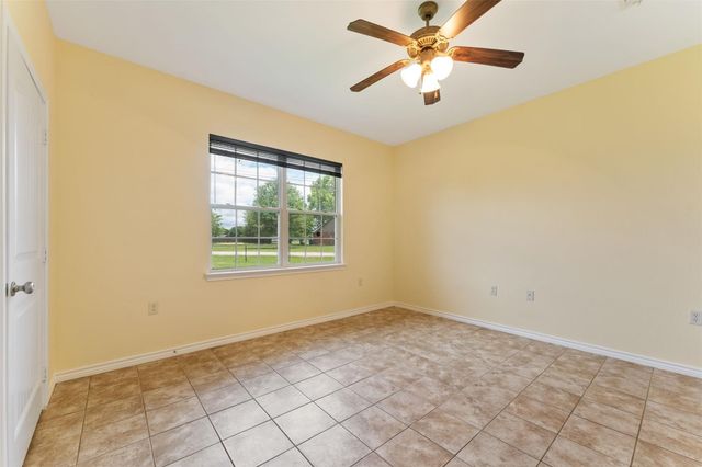 304 Port Drive, Gun Barrel City, TX 75156