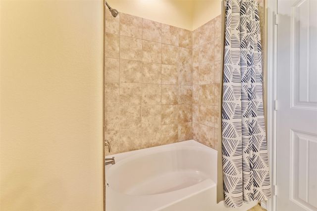 304 Port Drive, Gun Barrel City, TX 75156