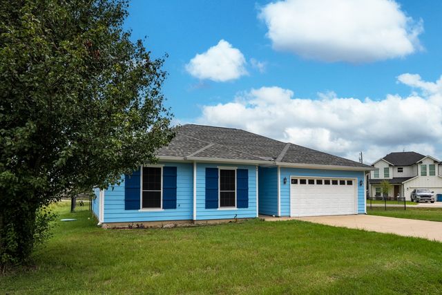 304 Port Drive, Gun Barrel City, TX 75156