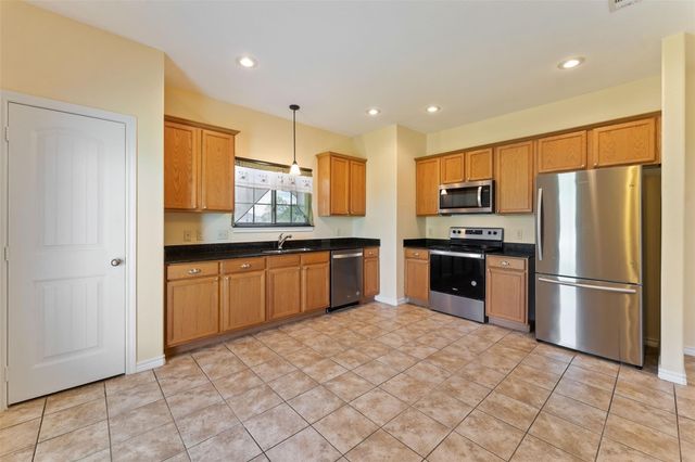 304 Port Drive, Gun Barrel City, TX 75156