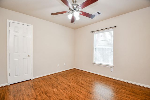 26711 Henson Falls Drive, Katy, TX 77494