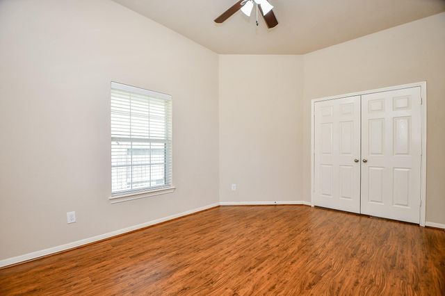 26711 Henson Falls Drive, Katy, TX 77494