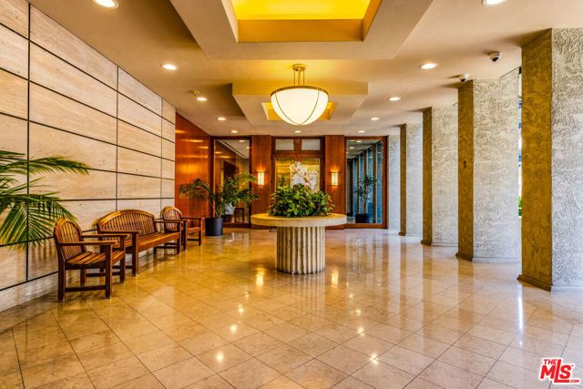 800 W 1st Street 2410, Los Angeles, CA 90012